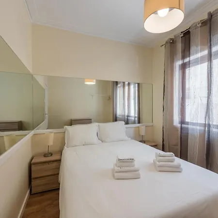 Guestready - October Tide