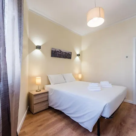 Guestready - October Tide