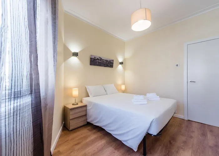 Guestready - October Tide