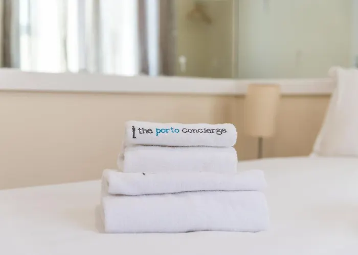 Guestready - October Tide